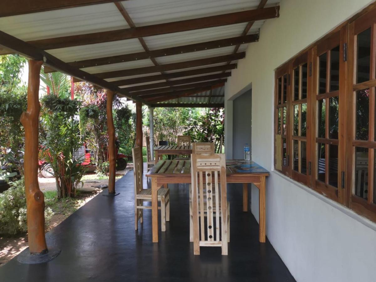 Sigiri Sandilu Homestay Sigiriya Exterior foto